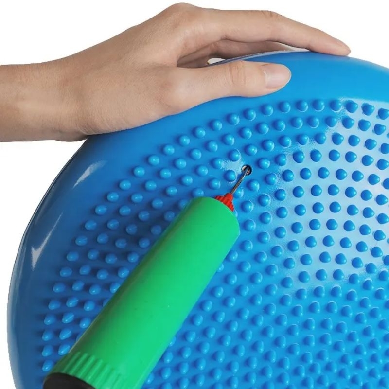 Yoga Balance pad บอลโยคะ 33 cm แผ่นปรับสมดุลบอลฝึกการทรงตัว ฟื้นฟูข้อเท้า แถมฟรีที่สูบลม - รูปที่ 3