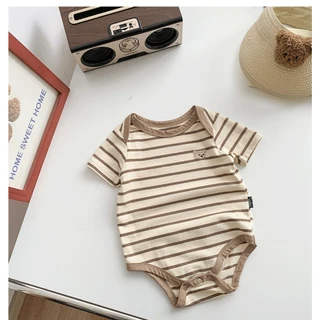 Babyonline(Y485)I5 (ส่งด่วน1วัน)ชุดบอดี้สูทแขนสั้นขาเว้าลายทางปักน้องหมีสุดน่ารัก ผ้าฝ้าย นิ่ม มีกระดุมเป้า