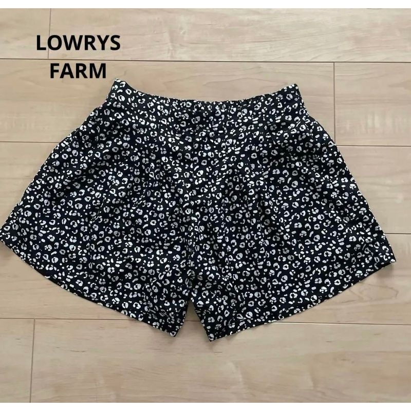 MA2 กางเกงขาสั้น Lowry farm