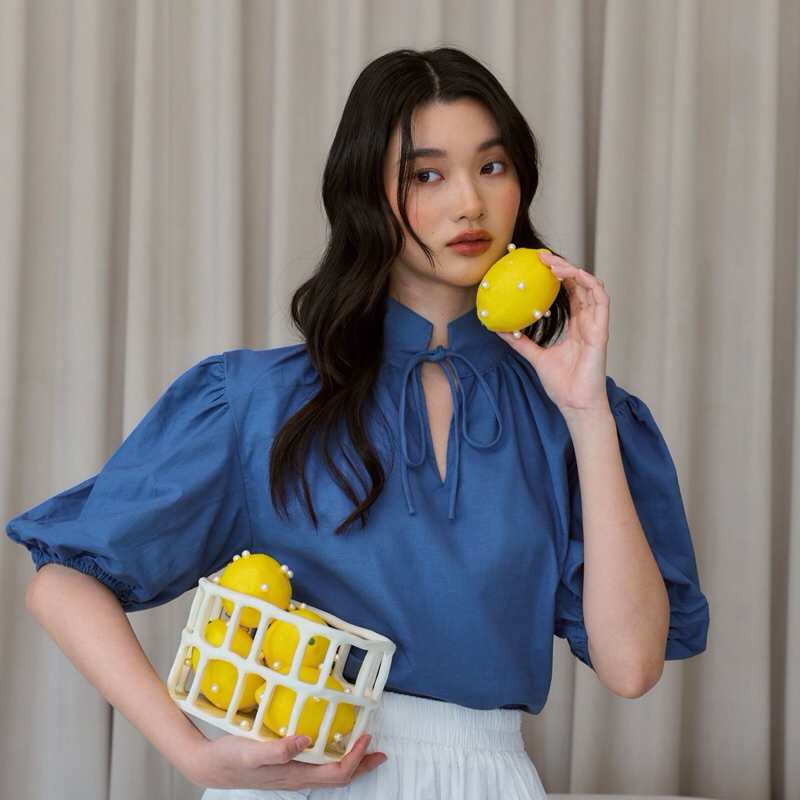 Realloose | Ribbon top (blue)  เสื้อคอผูก แขนจั๊ม best seller