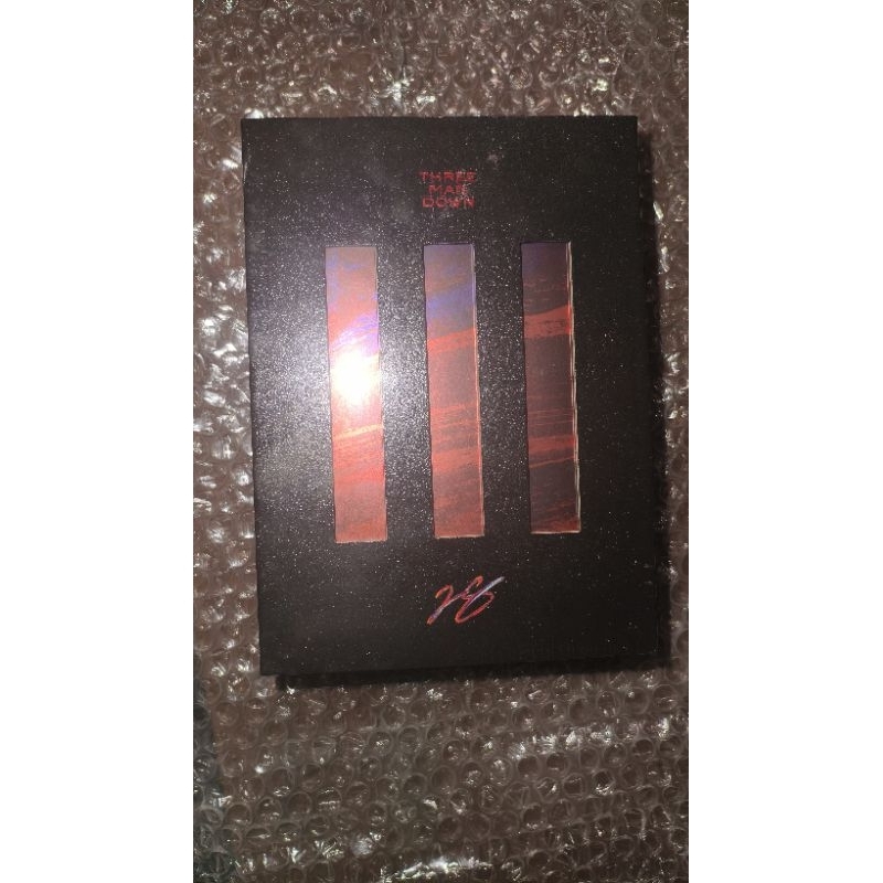 อัลบั้มThreeManDownบั้ม2 มือ1 ยังไม่แกะซีล พร้อมส่ง