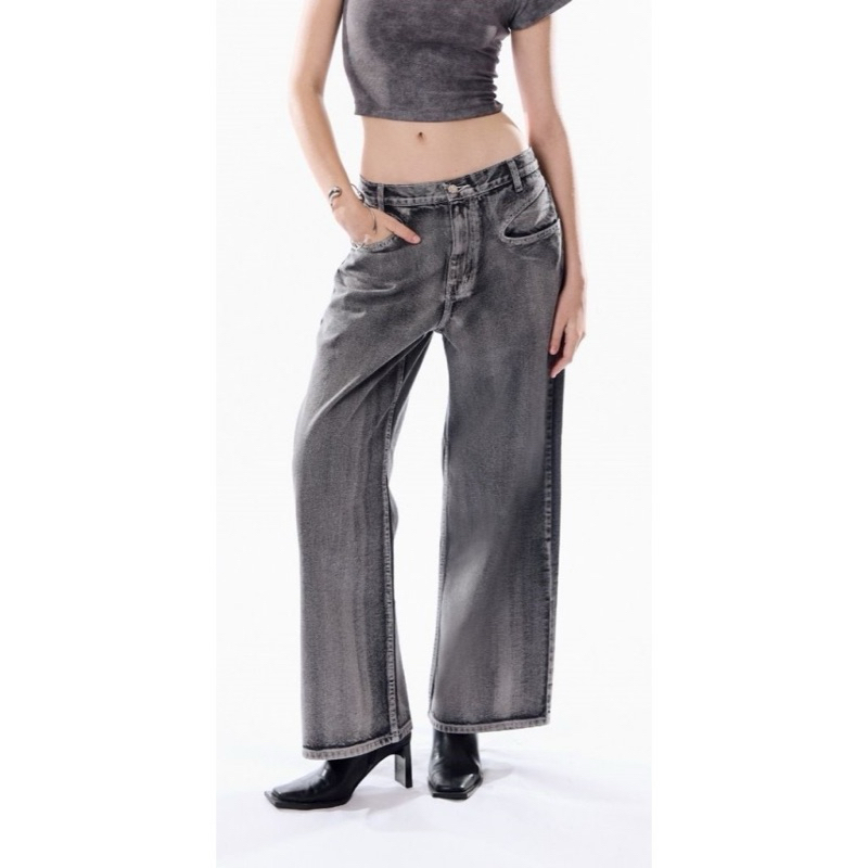 ส่งต่อกางเกงยีนส์ ร้านดังในig merge.official รุ่นbaggy สีเทา