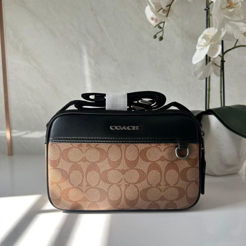 กระเป๋าสะพายข้าง Coach สีน้ำตาล ครีม ผู้ชาย ใบเล็ก กระเป๋าทำงาน
