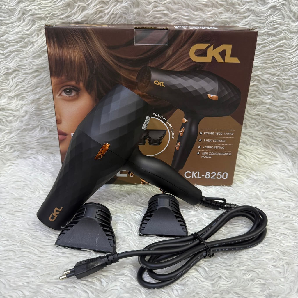 ไดร์เป่าผมที่ช่างทำผมนิยมใช้ กำลัง 1700 วัตต์ ลมแรง แห้งไว รุ่น CKL-8250