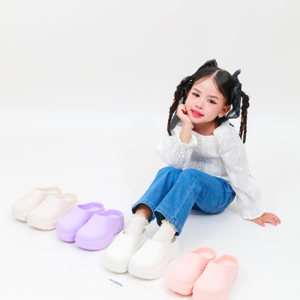 (รองเท้าเด็ก )【ลด 1 ไซส์ก่อนสั่งซื้อ】GRIL รองเท้าแตะ รองเท้าหัวโต กันลื่น พื้นหนา 6 CM. (SH-2)