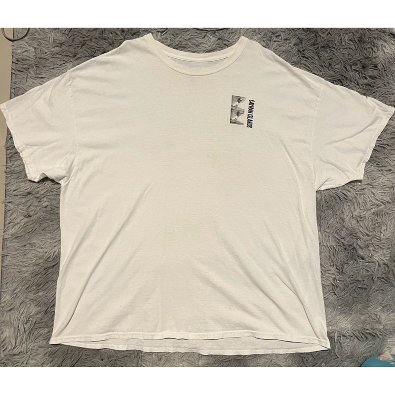 เสื้อยืดมือสอง Cayman Islands