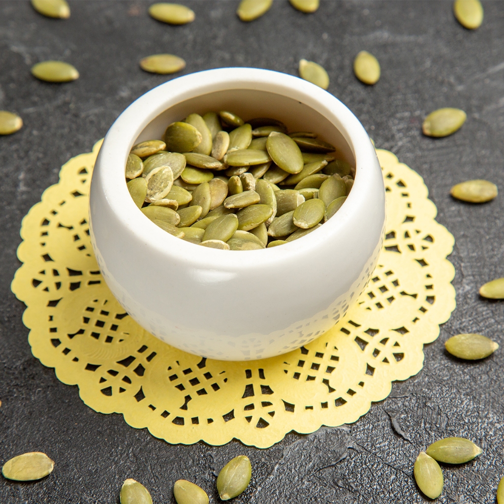 เมล็ดฟักทองอบ 200 กรัม ตรามีม่อน อบกรอบพร้อมทาน แกะเปลือก ไร้เกลือ  ไร้น้ำมัน Roasted Pumpkin Seeds