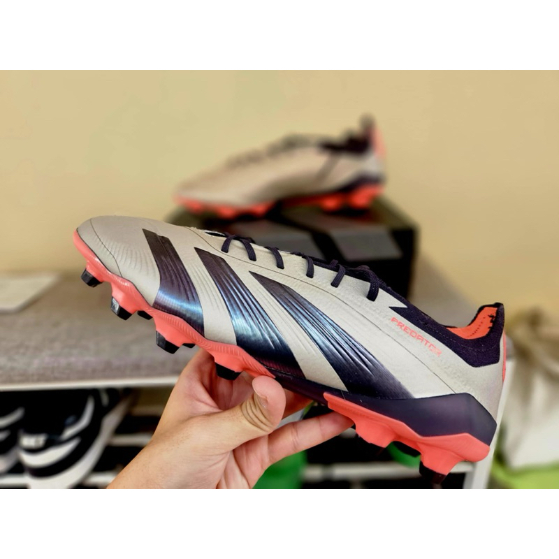 รองเท้าฟุตบอล Adidas Predator 24 Elite L HG/AG พร้อมส่ง