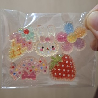 พร้อมส่ง! รวมเรซิ่นการ์ตูนประดับ DIY น่ารักๆ หลากหลายแบบ รหั…