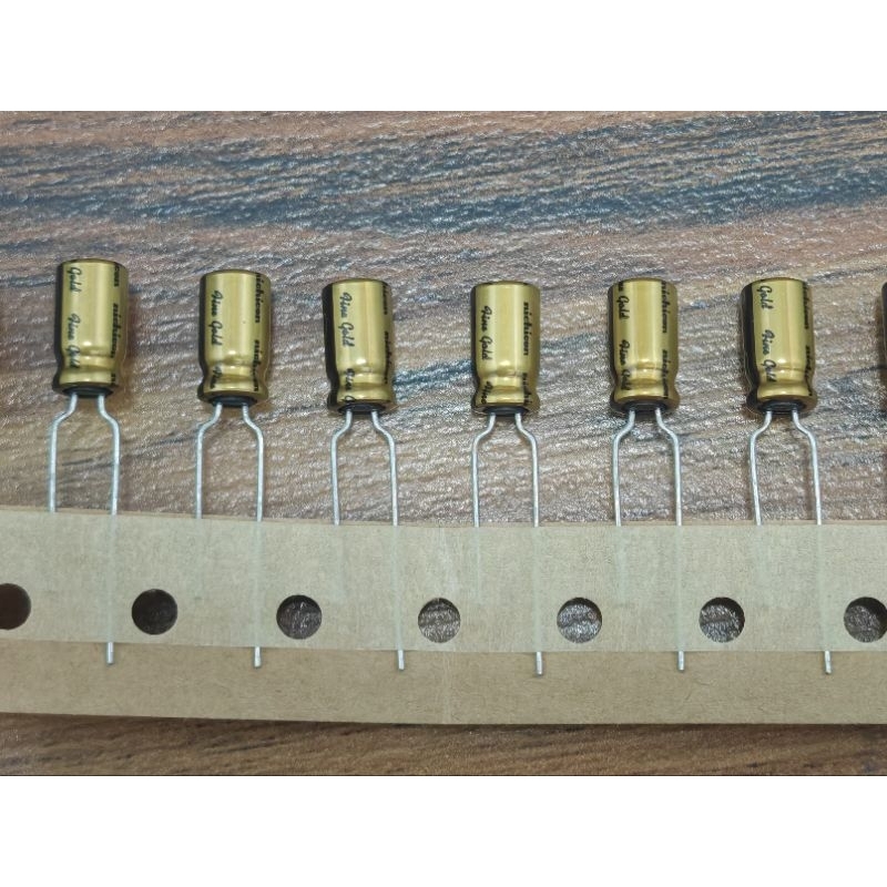 คาปาซิเตอร์โมแอมป์จิ๋ว Tb21 Capacitor Nichicon Fine Gold (แบบมีขั้ว) แนะนำค่าได้ครับ
