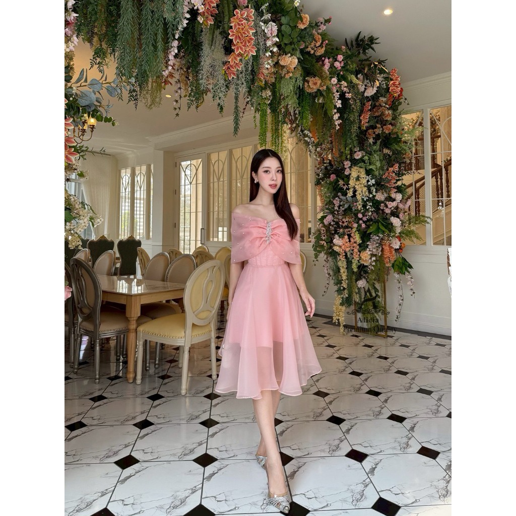 ALICIA BRAND ALC007 ชุดเดรสสั้นแต่งมุ้งเปิดไหล่