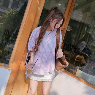 TheBlancPale : Ivy Top เสื้อแสนสบาย รุ่นนี้หยิบจับใส่ได้บ่อย เพราะน้องแมทช์ยังไงก็สวย