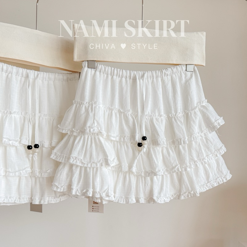 -𝐂𝐡𝐢𝐯𝐚- Nami skirt | กระโปรงสั้นระบายแต่งลูกปัด(ซับในกางเกง)