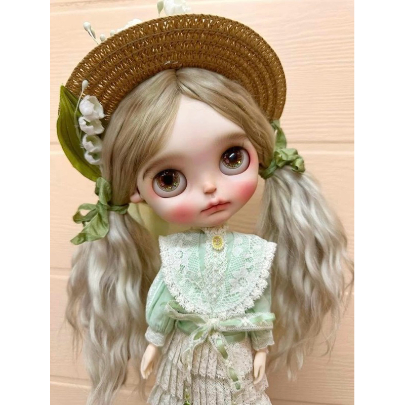 Custom Blythe doll ตุ๊กตาบลายธ์ออริคัสตอม