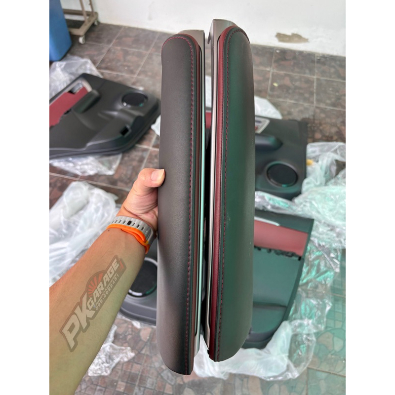 แผงนวมเสา DVD คอนโซลหน้า แผงนวมเข่า Toyota NewFortuner Legender มีไฟแอมเบี้ยนไลท์ สร้างบรรยากาศภายในรถ (Ambient Light)