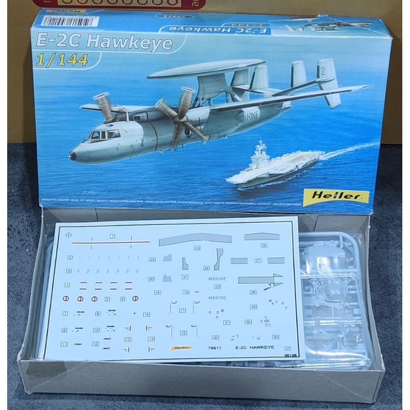 Heller 1/144 E-2C Hawkeye