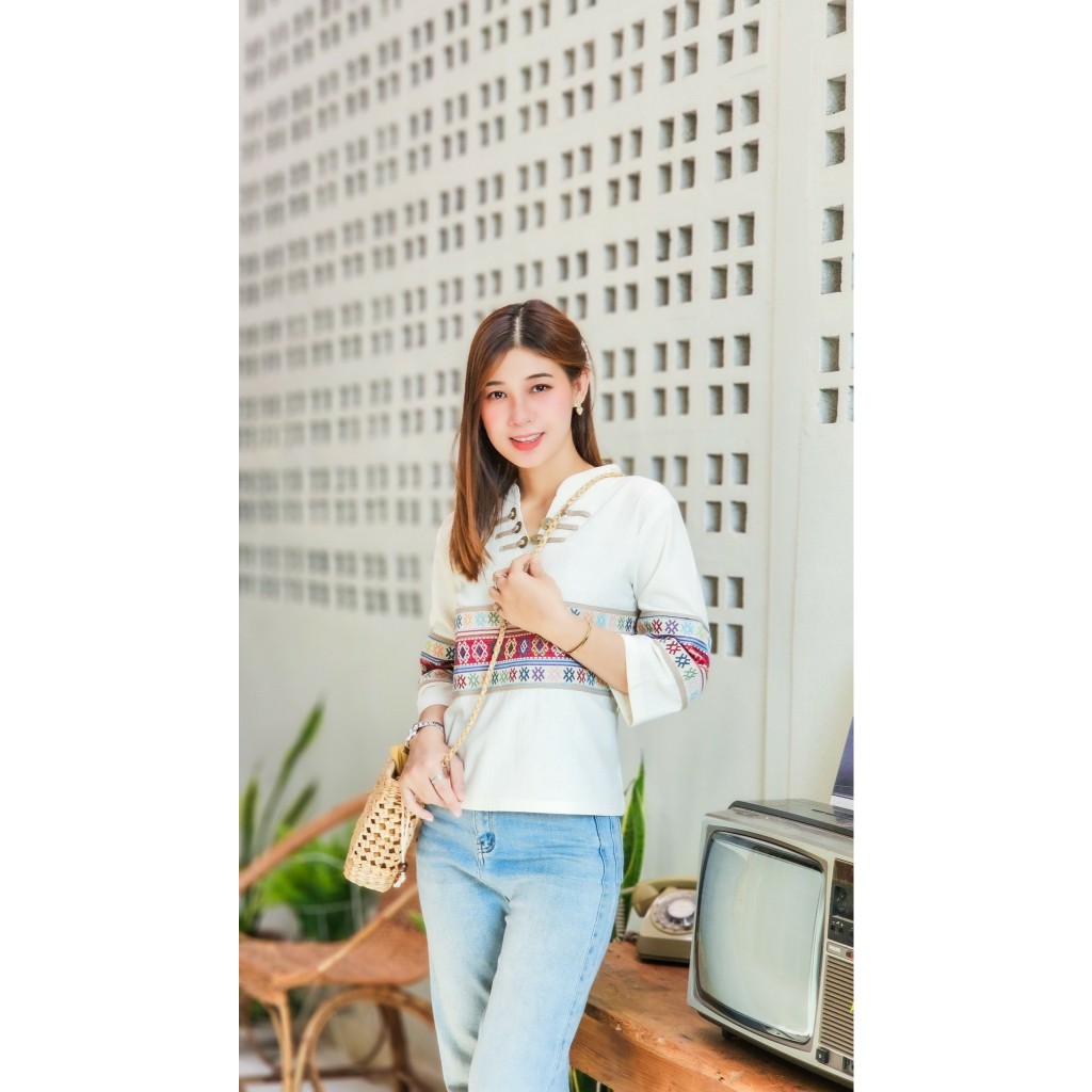 M1468 เสื้อทรงสวมคอจีนหยดน้ำ สไตล์แฟชั่นพื้นเมือง แต่งลาดทอคาด โทนสีสวยๆ โดดเด่น