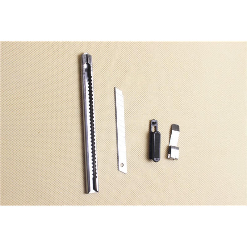 คัตเตอร์ มีดคัตเตอร์ คัตเตอร์สแตนเลส คัตเตอร์ปลายแหลม cutter สินค้าพร้อมส่งนะครับ