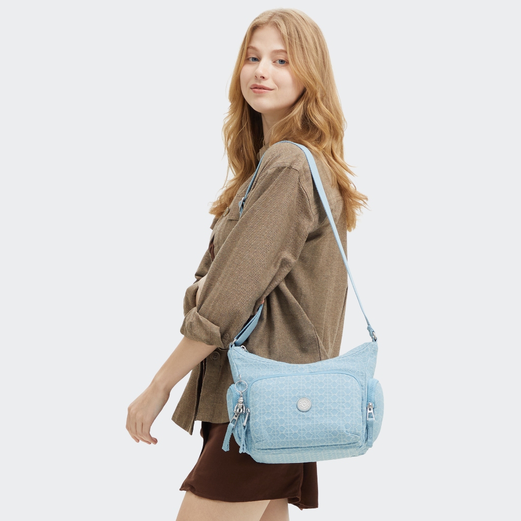 กระเป๋า Kipling รุ่น GABB S สี LIGHT DENIM JQ