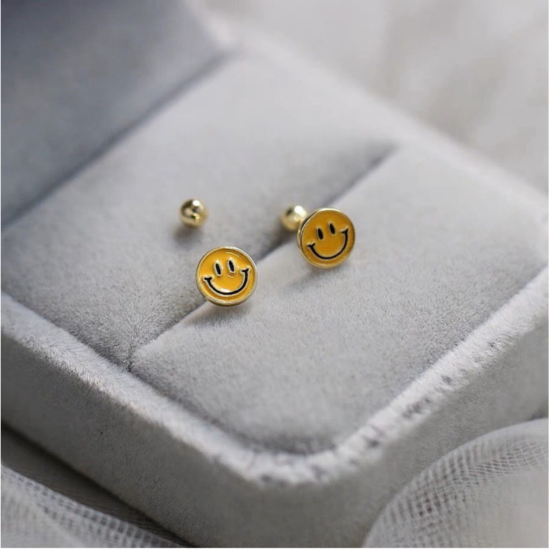Screw earrings and smiles ᵕ̈  ต่างหูหน้ายิ้ม ก้านสกรูชุบทอง 14K ไซส์มินิมอลเล็กๆ