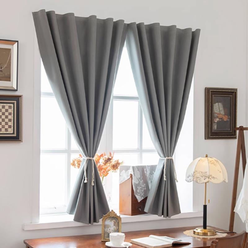 ผ้าม้าน ผ้าม่านตีนตุ