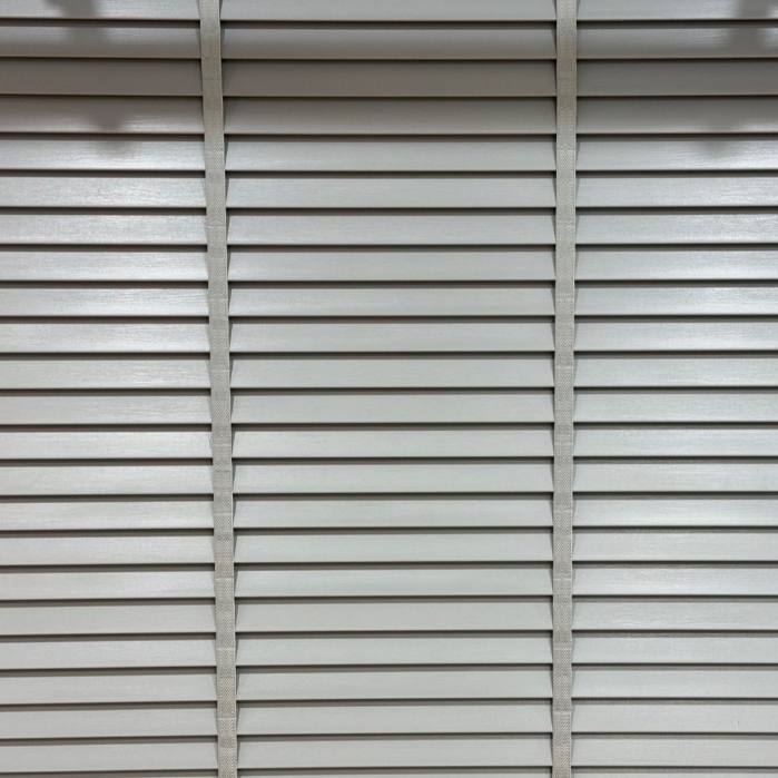 มู่ลี่ไม้ มู่ลี่โฟมวูด Foamwood Blinds - A25-15 Grey Color ลายไม้ ขนาดใบ 35mm. - รูปที่ 2