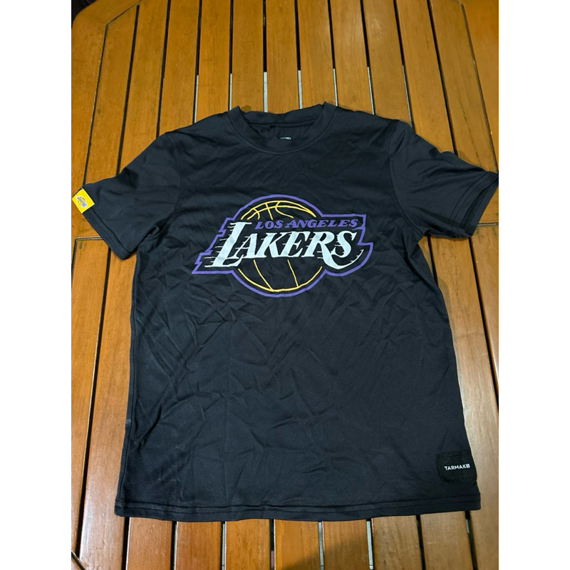 เสื้อยืดเด็ก Lakers ดีแคทลอน Decathlon เสื้อยืดผ้ากีฬา