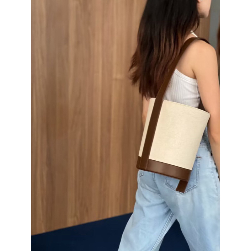 (ส่งต่อ) knack.bag รุ่น bucket 🪣 สีน้ำตาล