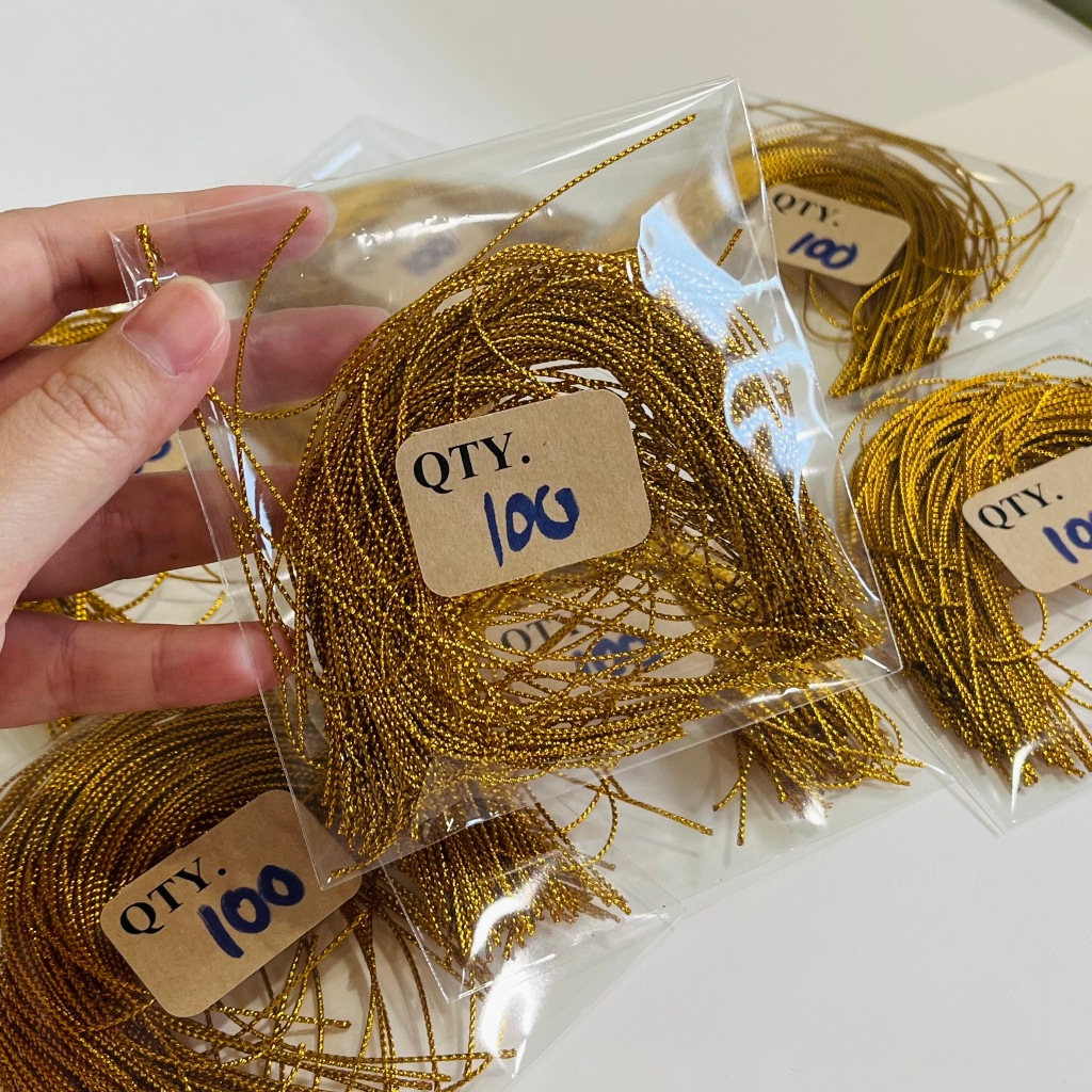 เชือกดิ้นเงิน ดิ้นทอง สำหรับป้ายห้อยของชำร่วย 1 ชุดมี 20 เส้น / 50 เส้น / 100 เส้น