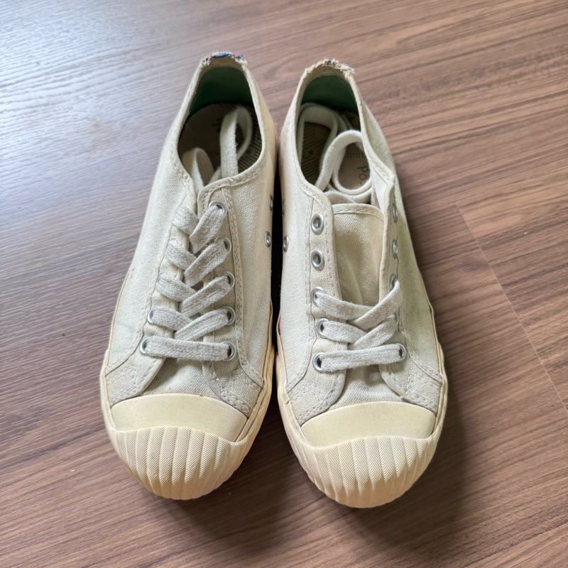 Pf Flyers Lo หัวกันชนรถถัง รุ่นเก่า