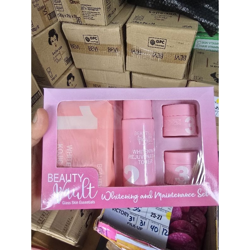 Beauty Vault Whitening and Maintenance set