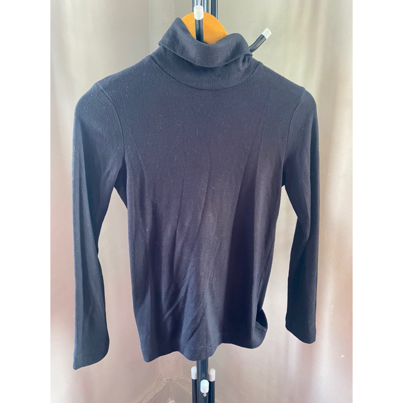 เสื้อ heatech uniqlo