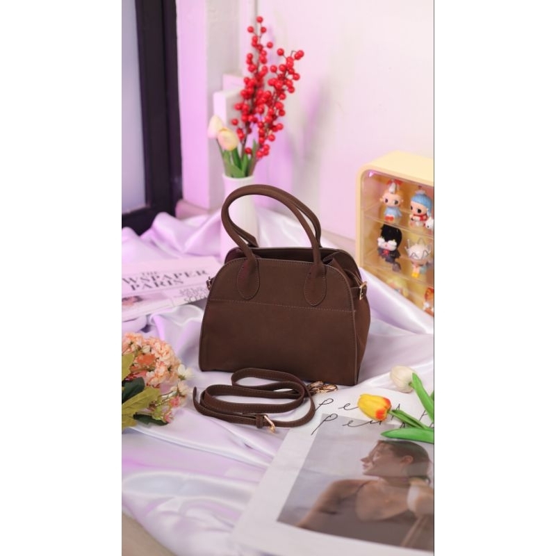 Eclairกระเป๋าสะพายข้าง