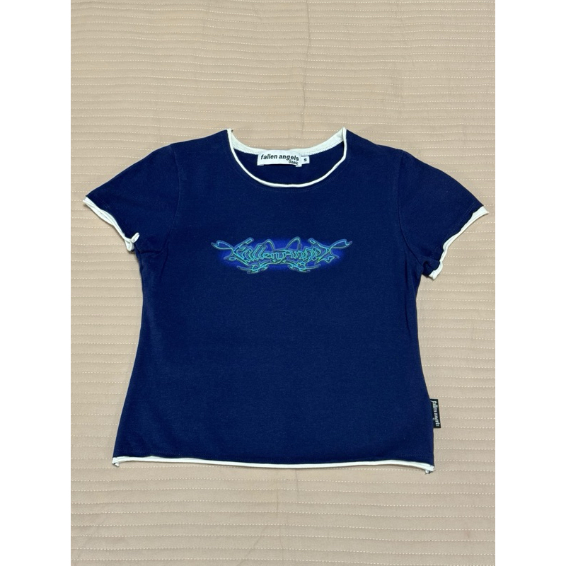 เสื้อ fallen angels น้ำเงิน (มือสอง) 𓅯