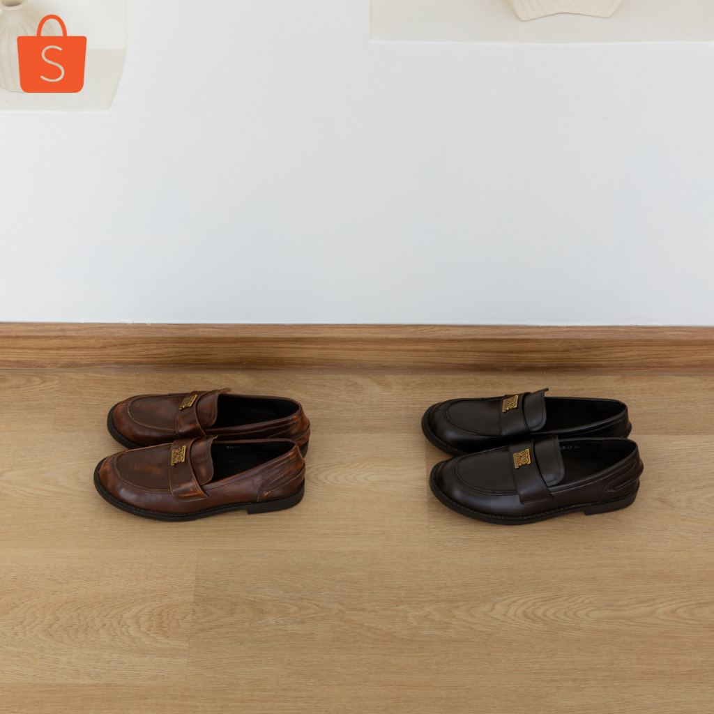 999-62 รองเท้าคัทชู แต่งอะไหล่ mn สีทอง