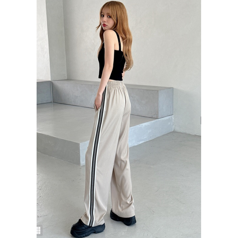 P109 กางเกงขายาว GRL สีเบจน้ำตาล ไซส์ M เอว 23-25“