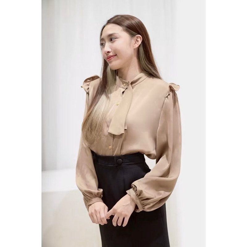 Qilin - เสื้อคอจีนมีภู่แขนยาว ผ้า Marble สีน้ำตาล