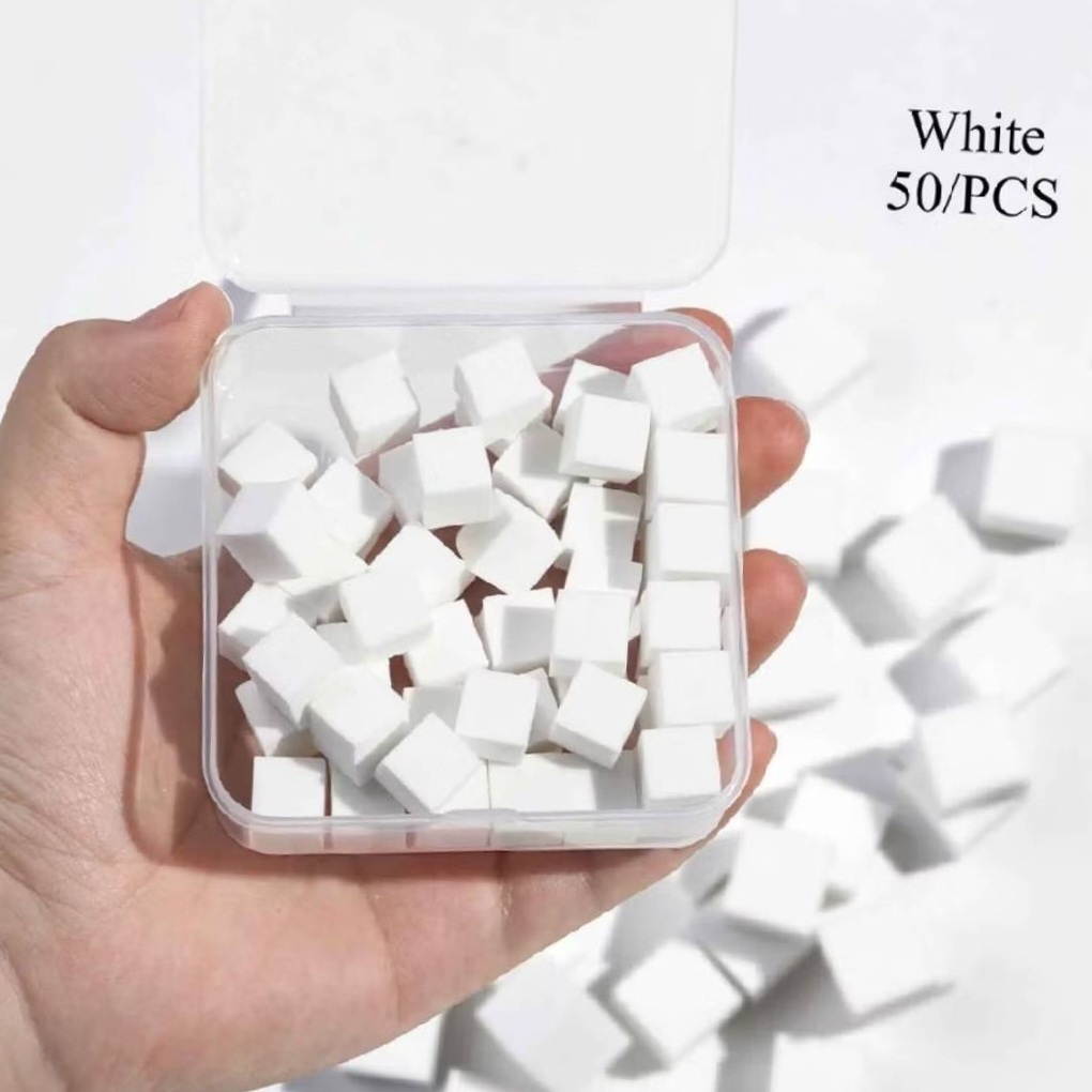 ฟองน้ำไล่สี 50ชิ้น ทรงจตุรัส 1×1ซม. ใช้เพ้นท์เล็บไล่สี ใช้ได้ทั้ง 4หน้า Cubic Sponge Gradation