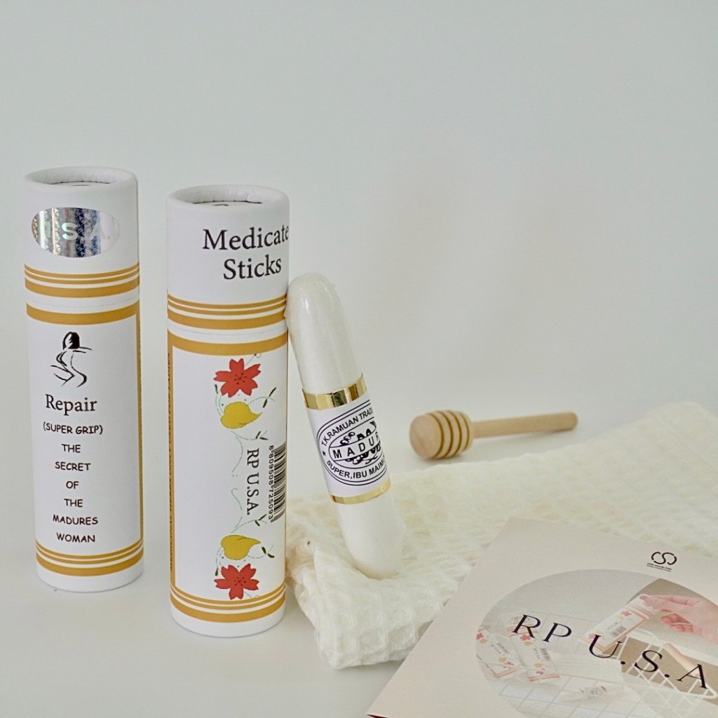 แพ็กเกจใหม่ | สมุนไพรรีแพร์ Madame Repair ผลิตภัฑณ์ระงับกลิ่นกายท่านหญิงดูแลผิวกายให้หมดกลิ่น 30 กรัม ‼️✨ ปิดชื่อ