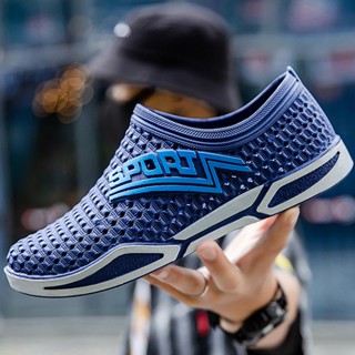 Kicks  NEW  รองเท้ายางลำลอง  กันน้ำ แห้งไว้ใส่สบาย ทำจากยางท…