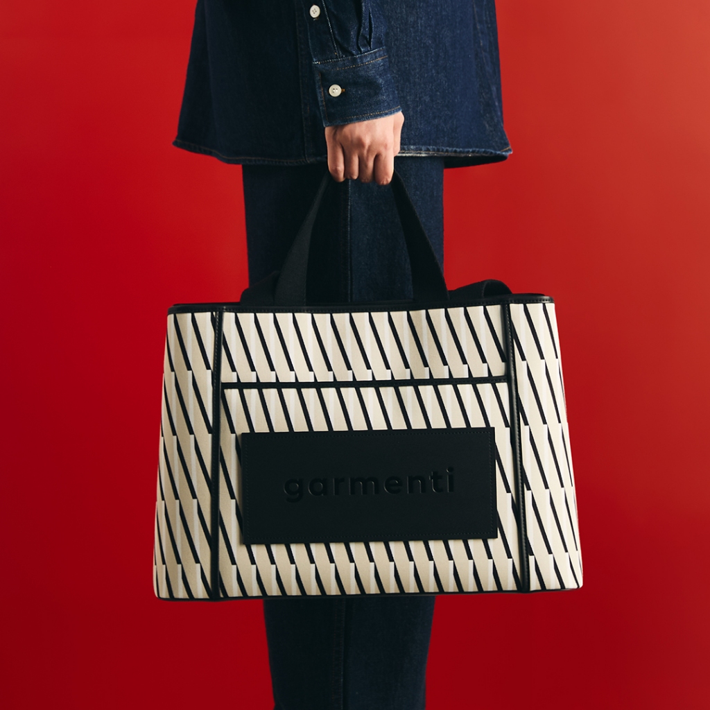 (SHIP IN 3 DAYS) GARMENTI - THE EXTRA EDITION