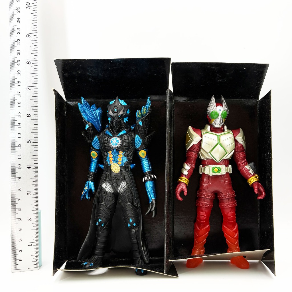Bandai Blade Garren + Peacock Undead 6 นิ้ว มดแดง มาสค์ไรเดอร์ Soft Vinyl Masked Rider Kamen Rider ซ