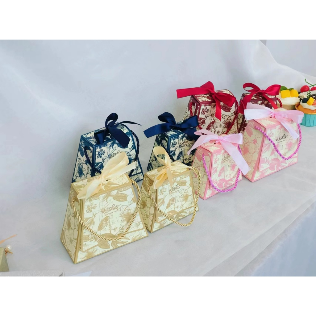 พร้อมส่งจากไทย... กล่องของขวัญ กล่องเป๋าหูหิ้ว กล่องกระดาษใส่ของชำร่วย - รูปที่ 5