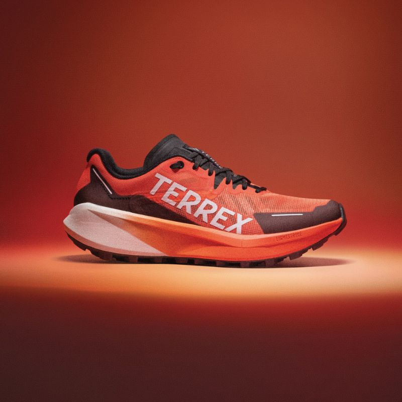 รองเท้าวิ่งเทรล Adidas Terrex Agravic 3✅️✅️ SIZE 7.5US -11.5US

✅️✅️ ราคาลดเหลือ 3,990 บาทจากราคา 5,000 บาท