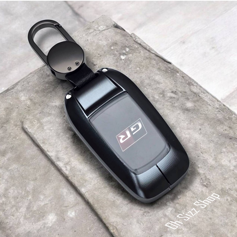 เคสรีโมทรถ  Fortuner GR REVO GR Sport 2025 วัสดุโลหะอลูมินัมอัลลอย แผ่นใส TPU  หน้า หลังเห็นโลโก้ตัวรีโมท  สีเทาเมทัลลิก