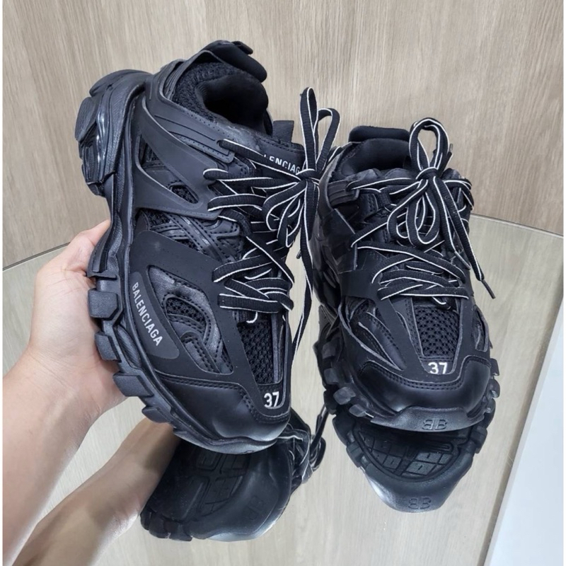 👠รองเท้า Authentic BALENCIAGA TRACK sneakers  Size 37 สินค้ารับประกันแท้💯