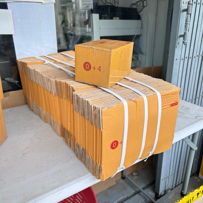 กล่อง 0+4 จ่าหน้า 100 ใบ กระดาษKAสินค้าพร้อมส่ง