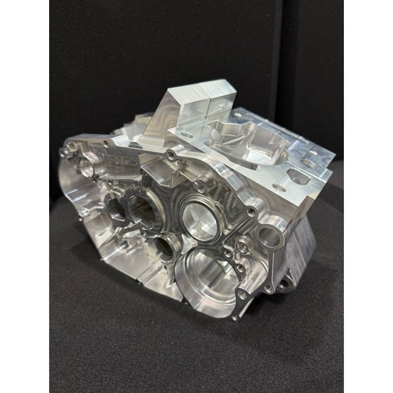 แคร้ง Kr, Serpico, Victor 150  CNC