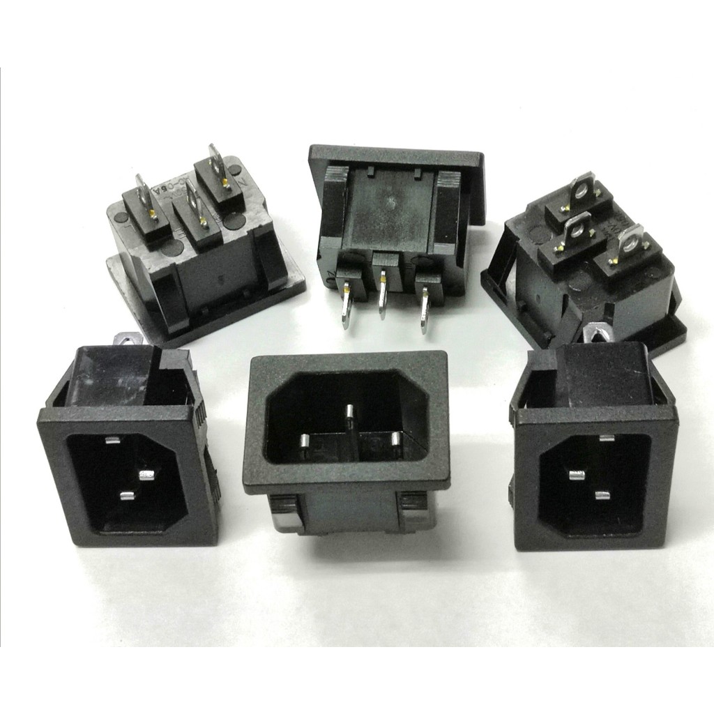 ปลั๊ก AC  3 ขา ติดแท่นไม่มีปีก 10A/250V (ราคาต่อแพ็ค 4 ตัว)