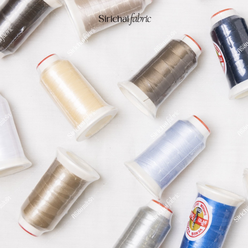 ด้ายมัน ด้ายไนล่อน เบอร์ 40 หลอดเล็ก ความยาวด้าย 500 เมตร ยี่ห้อวีนัส